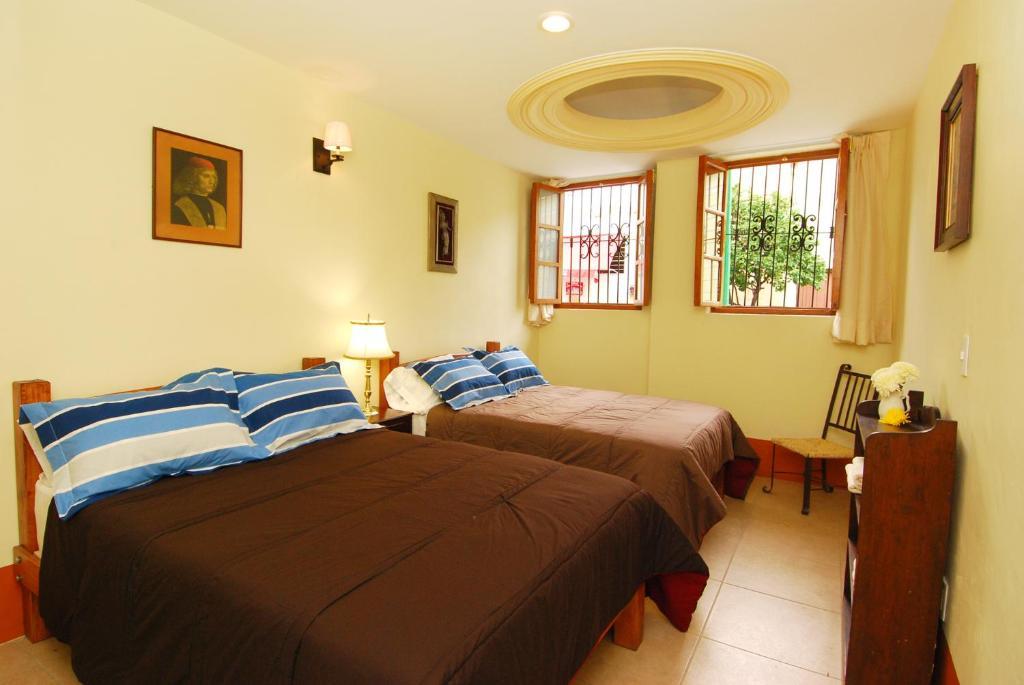Olga Querida B&B Hostal Guadalajara Esterno foto